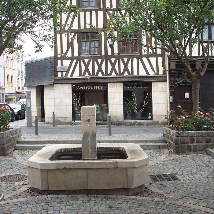 Photo de Maison, 16 Place du Lieutenant-Aubert à Rouen