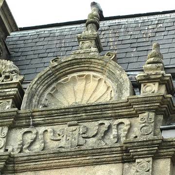 Maison, 16 Place Lamennais à Ploërmel