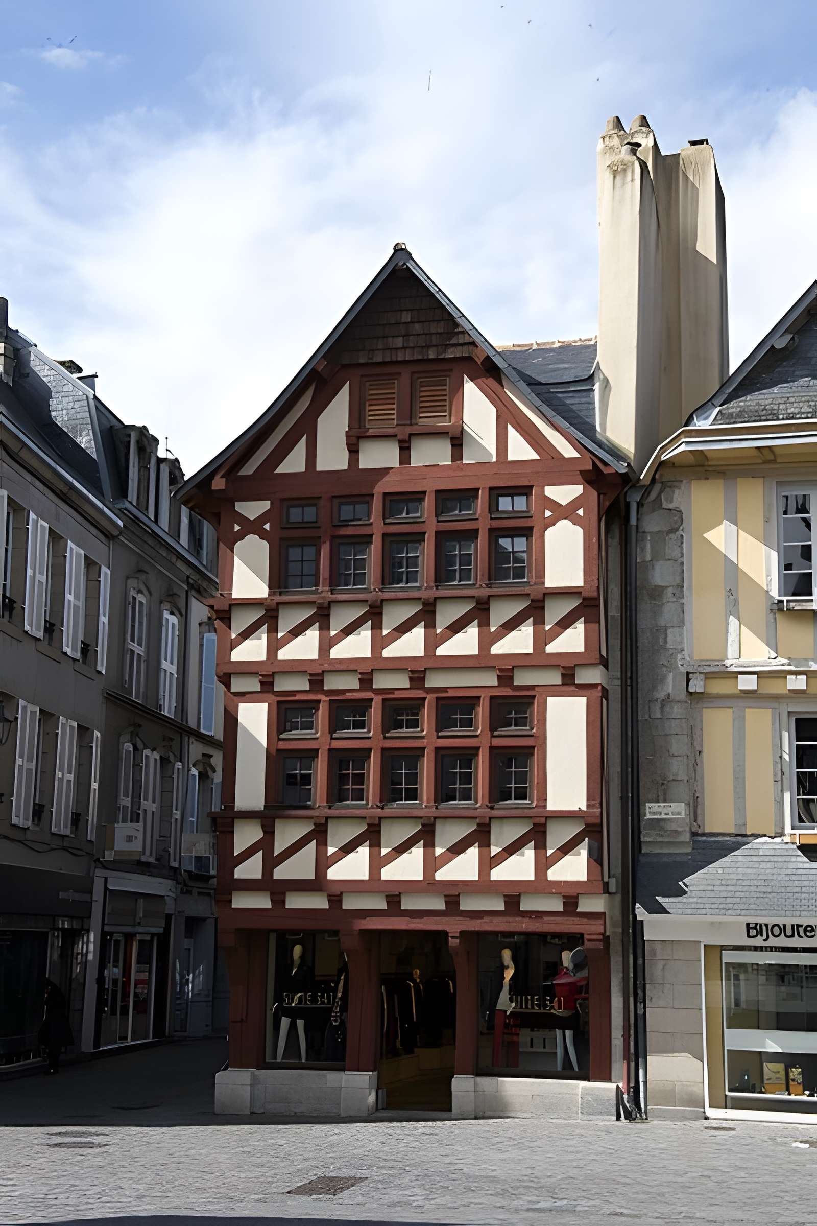 Maison, 2 Place Terre-au-Duc à Quimper