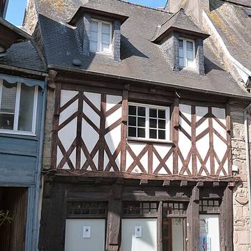 Maison, 2 Rue de la Chalotais à Tréguier