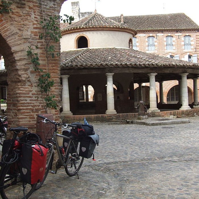 Photo de Halle aux grains dAuvillar