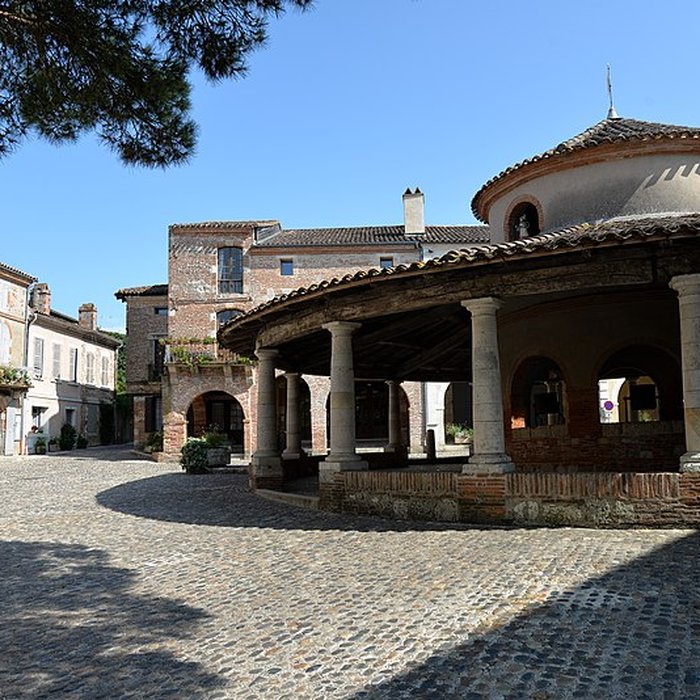 Photo de Halle aux grains dAuvillar