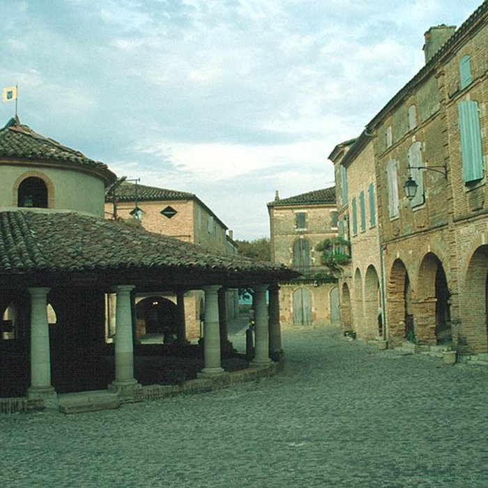 Photo de Halle aux grains dAuvillar