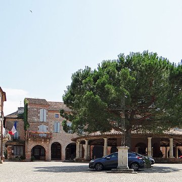 Halle aux grains dAuvillar