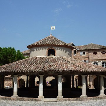 Halle aux grains dAuvillar