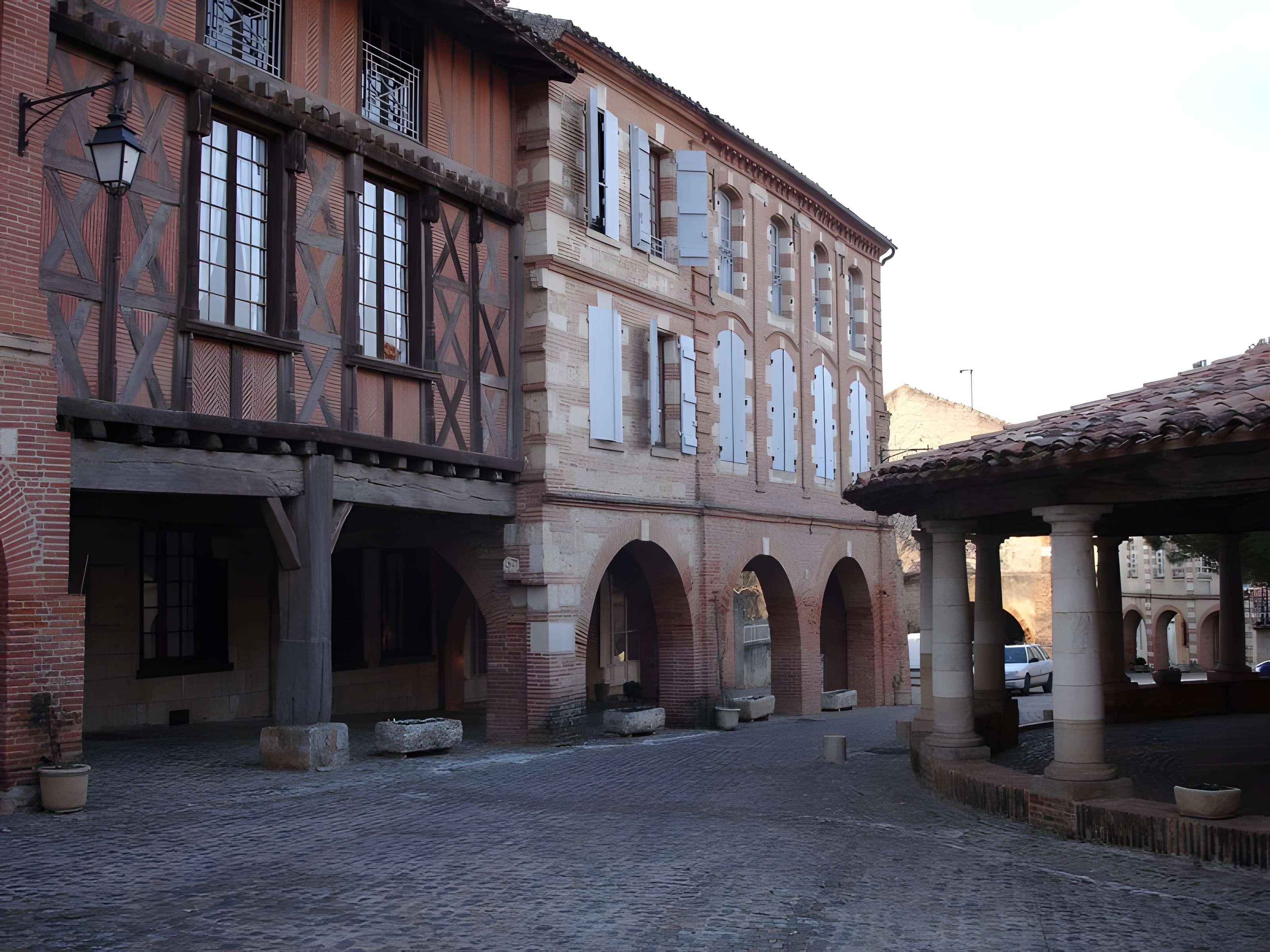 Halle aux grains d'Auvillar