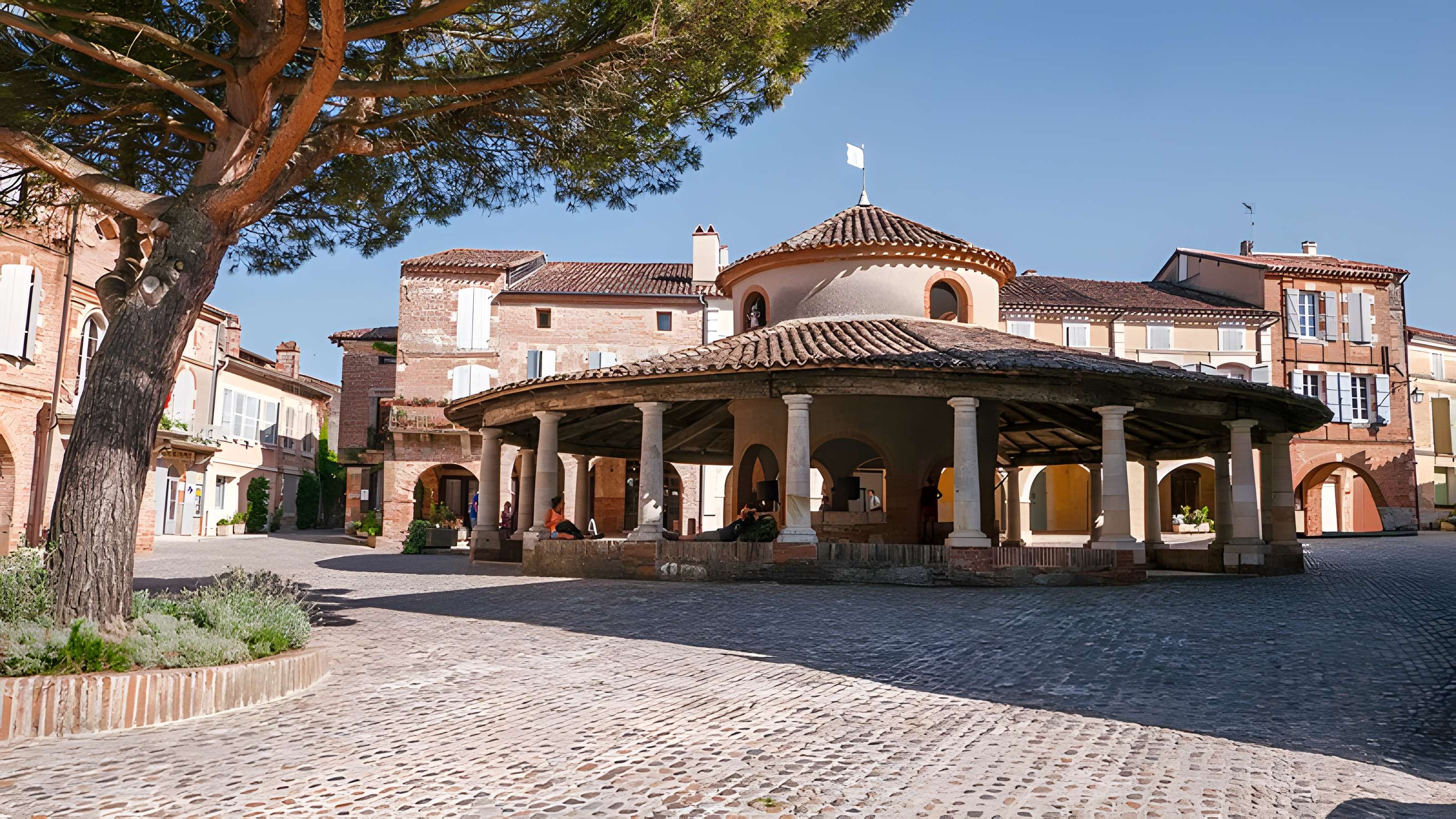 Halle aux grains d'Auvillar