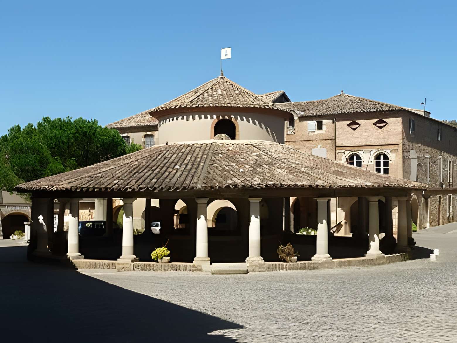 Halle aux grains d'Auvillar 