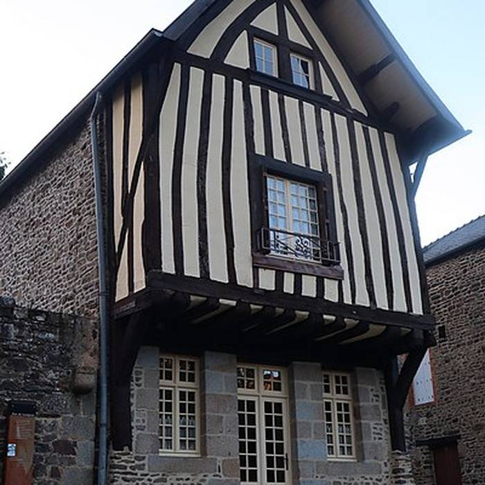 Photo de Maison, 2 Rue de Lusignan à Fougères