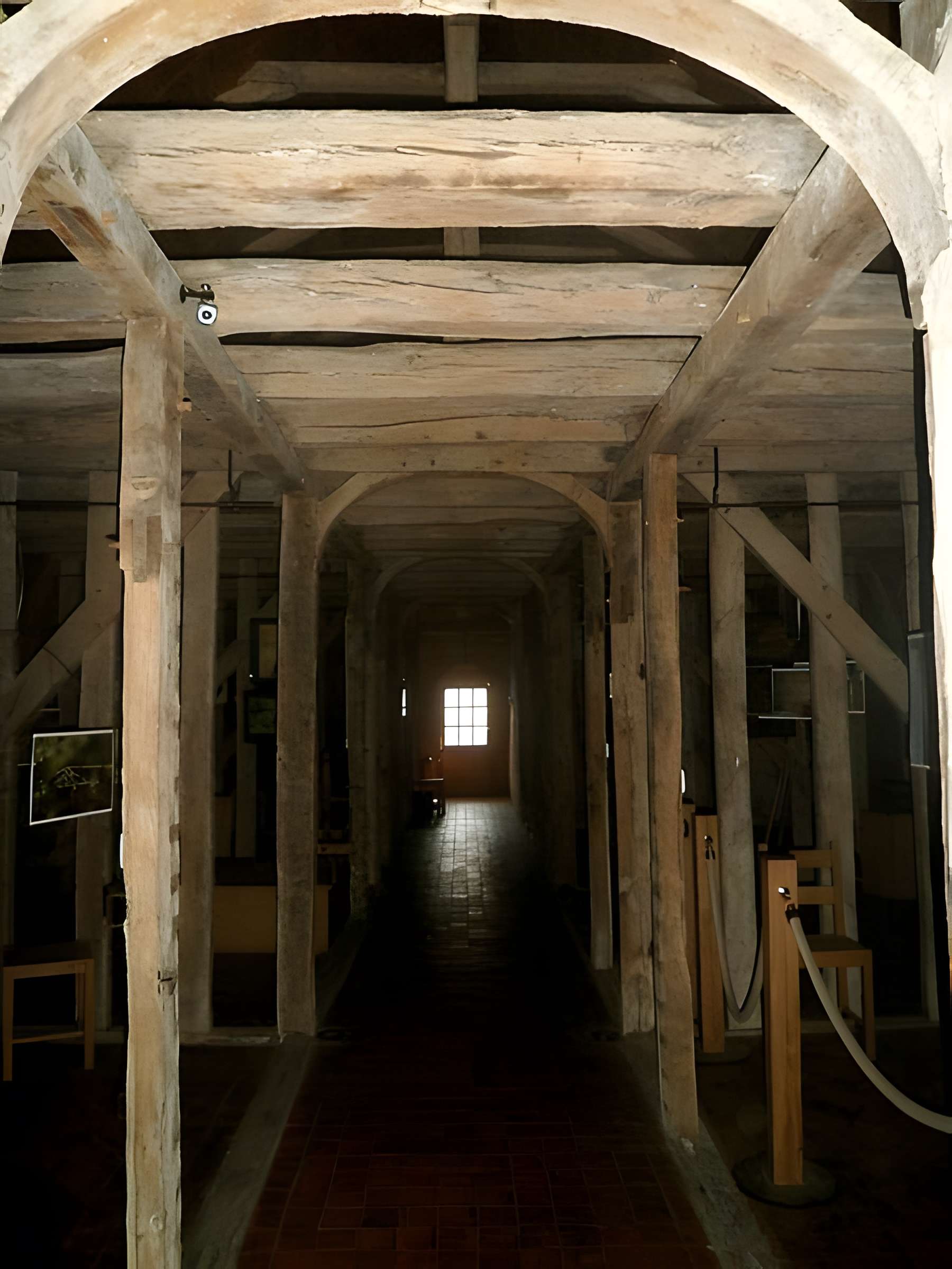 Halle aux laines de Montrésor