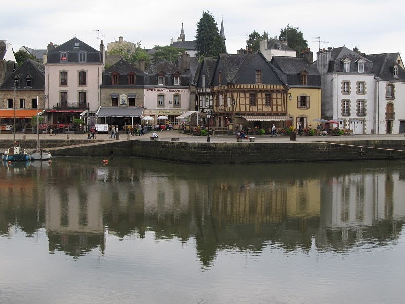 Photo de Maison, 21 Place Saint-Sauveur à Auray