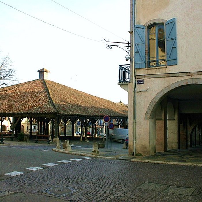 Photo de Halle de Beaumont-de-Lomagne