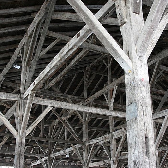 Photo de Halle de Beaumont-de-Lomagne