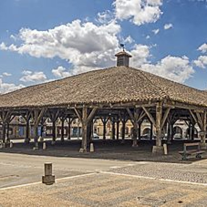 Photo de Halle de Beaumont-de-Lomagne