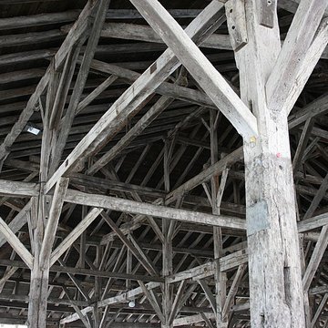 Halle de Beaumont-de-Lomagne