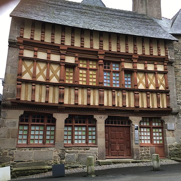 Photo de Maison, 22 Rue Ernest-Renan à Tréguier