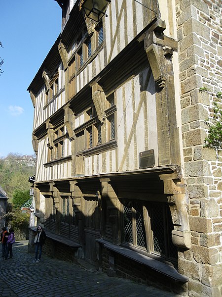 Maison, 24 Rue du Petit-Fort à Dinan
