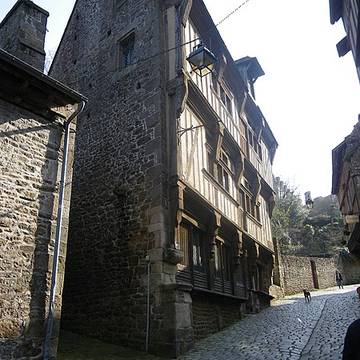 Maison, 24 Rue du Petit-Fort à Dinan
