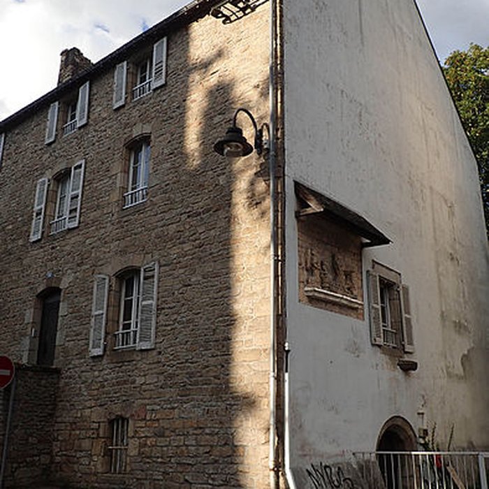 Photo de Maison, 3 Place Vieille-Ville à Hennebont