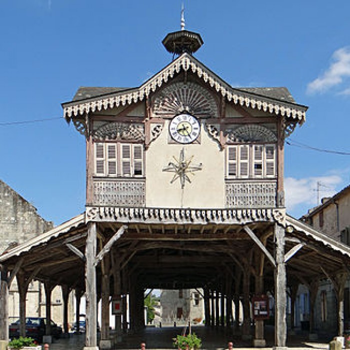 Photo de Halle de Gontaud-de-Nogaret