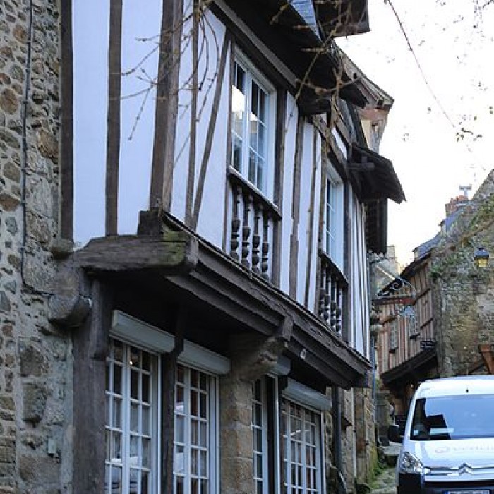 Photo de Maison, 30 Rue du Petit-Fort à Dinan