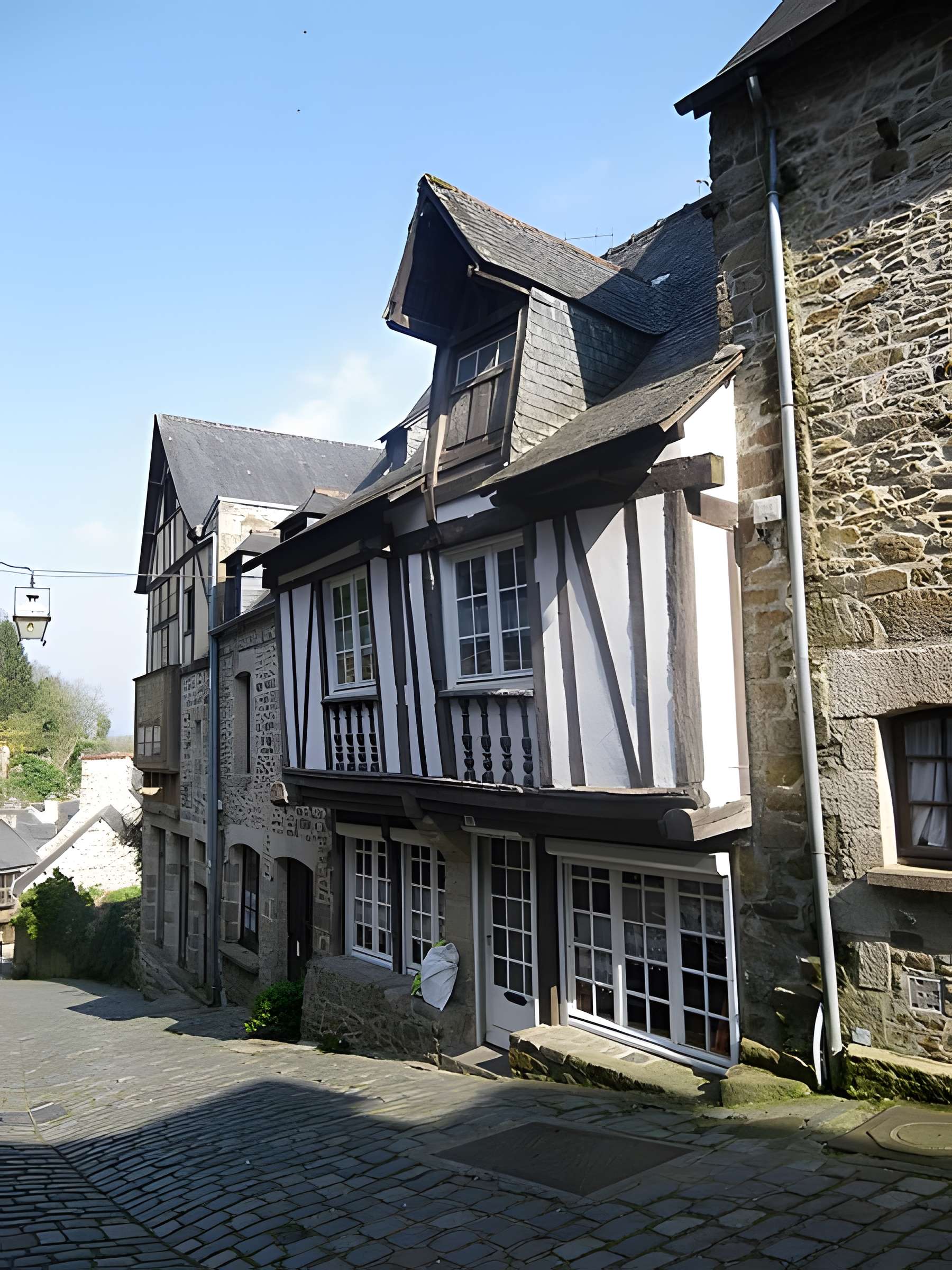 Maison, 30 Rue du Petit-Fort à Dinan