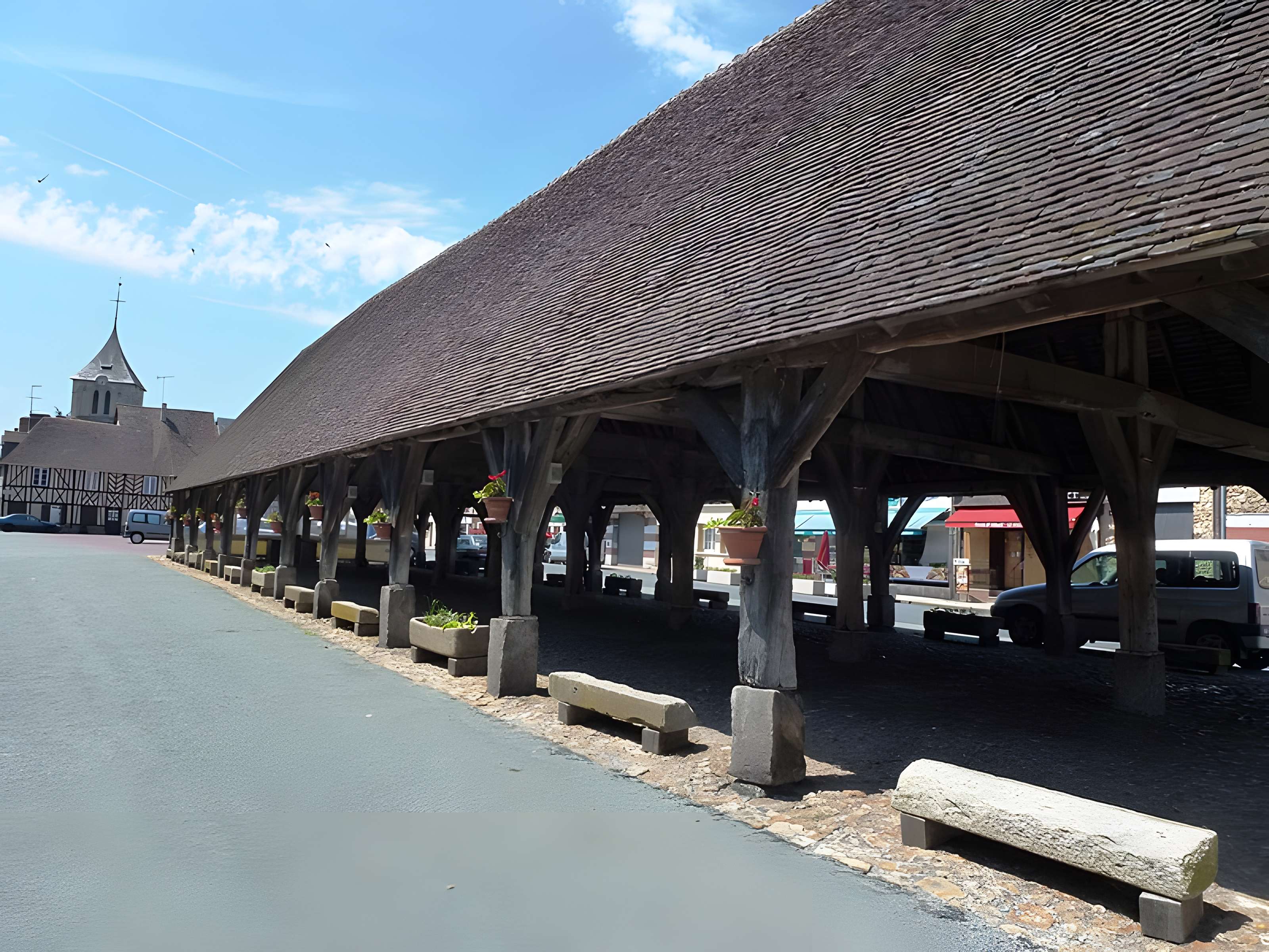 Halle de La Ferrière-sur-Risle