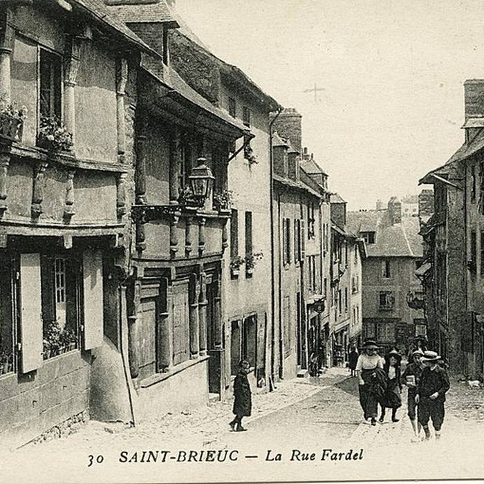 Photo de Maison, 32 Rue Fardel à Saint-Brieuc