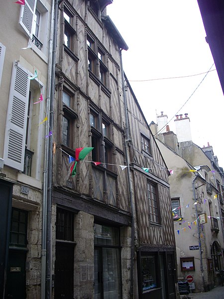 Maison, 38 Rue Saint-Lubin à Blois