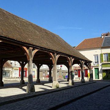 Halle de Luzarches 