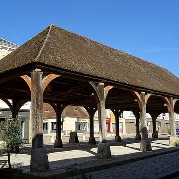 Halle de Luzarches 
