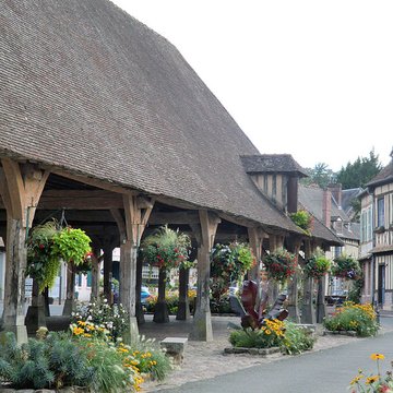 halle de lyons la foret