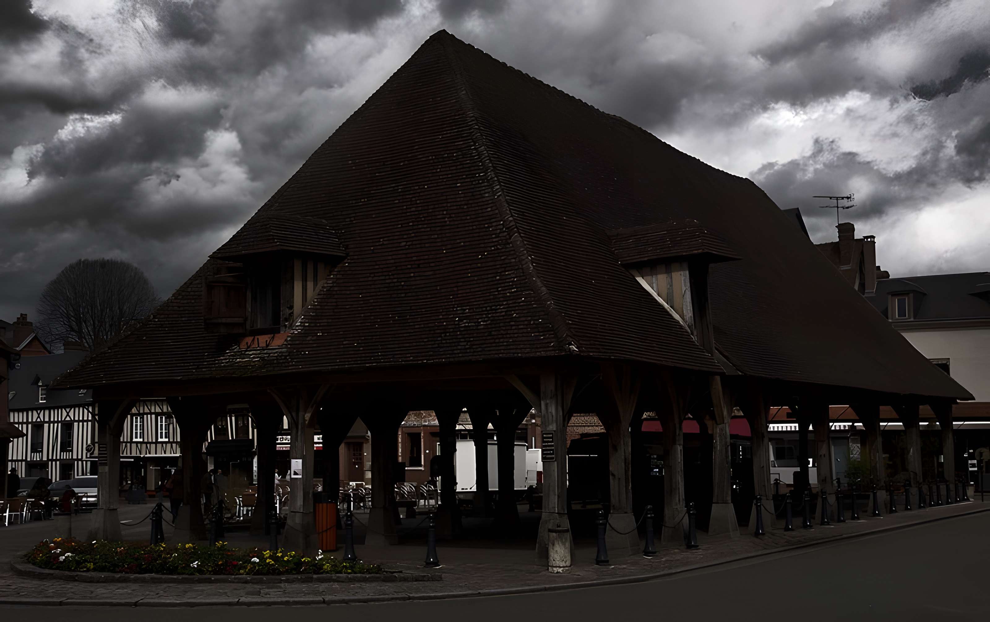 Halle de Lyons-la-Forêt