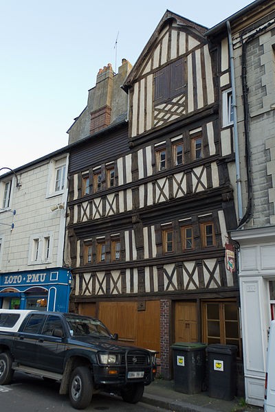 Photo de Maison, 49 Rue du Capitaine-Vié à Lisieux