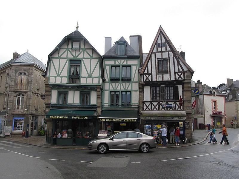Maison, 5 Place de la République à Auray