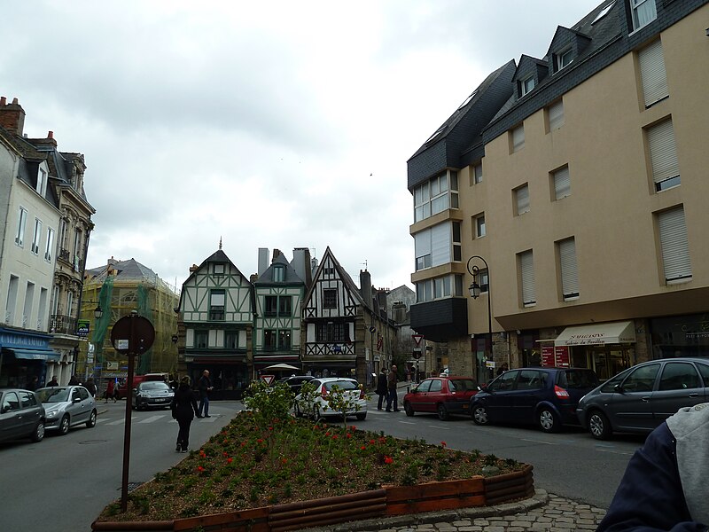 Maison, 5 Place de la République à Auray