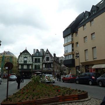 Maison, 5 Place de la République à Auray