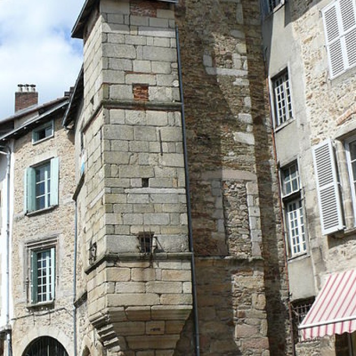 Photo de Maison, 5 Place de la République à Saint-Léonard-de-Noblat
