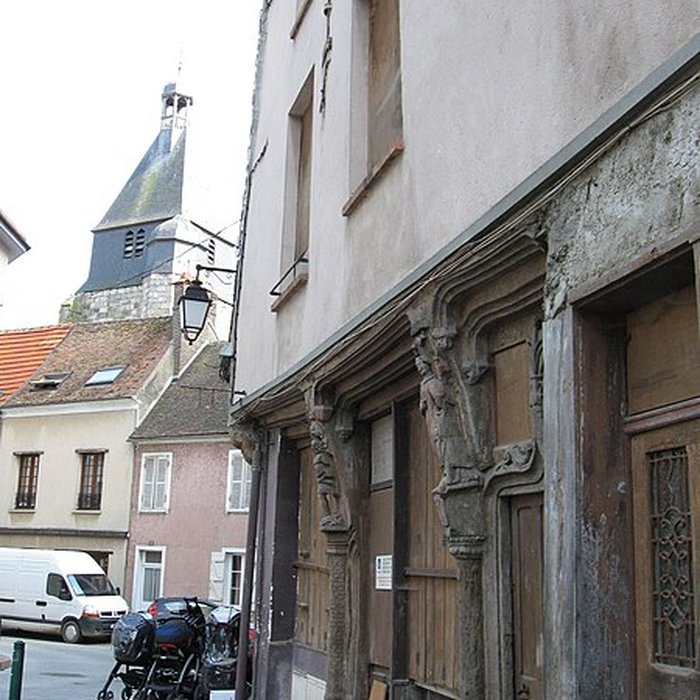 Photo de Maison, 5 Place du Change à Épernon