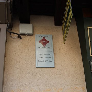 Maison, 5 place Saint-Pierre à Montluçon