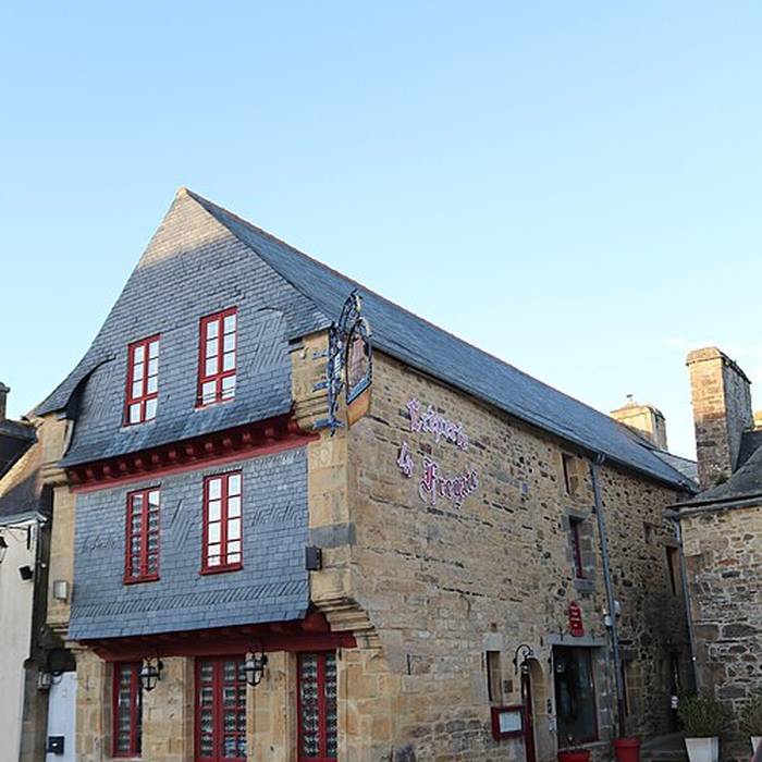 Photo de Maison, 50 Rue du Général-de-Gaulle au Faou