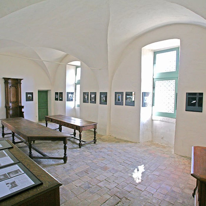 Photo de Abbaye Saint-Hilaire de Ménerbes