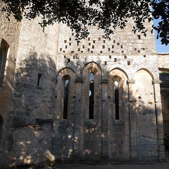 Photo de Abbaye Saint-Hilaire de Ménerbes