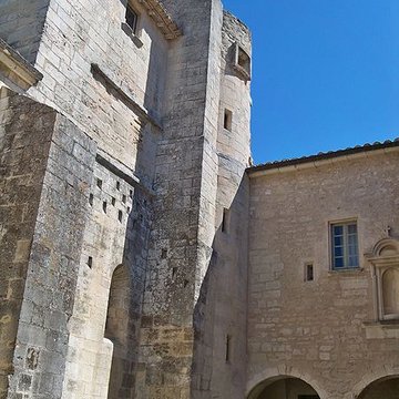 Abbaye Saint-Hilaire de Ménerbes