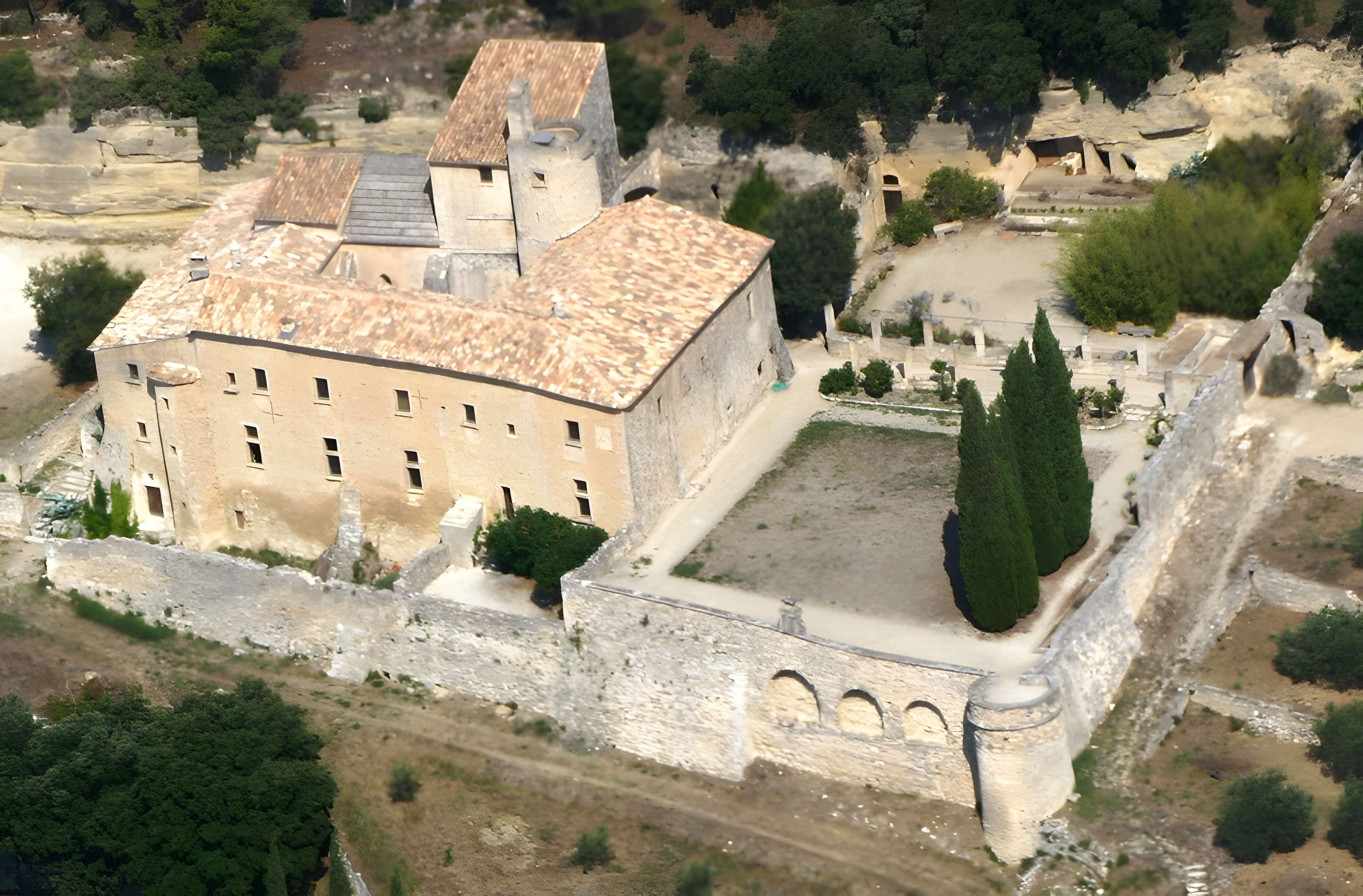 Abbaye Saint-Hilaire de Ménerbes