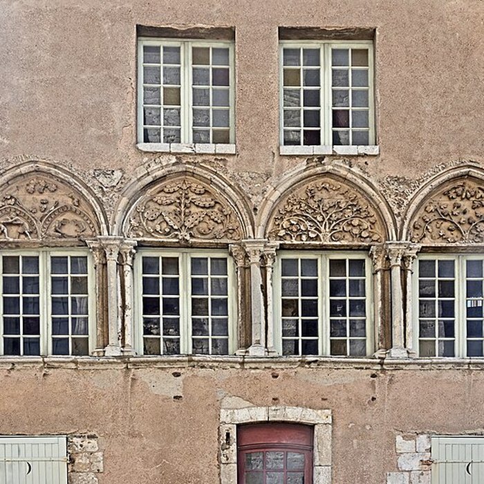 Photo de Maison, 7 Place de la Cathédrale à Chartres
