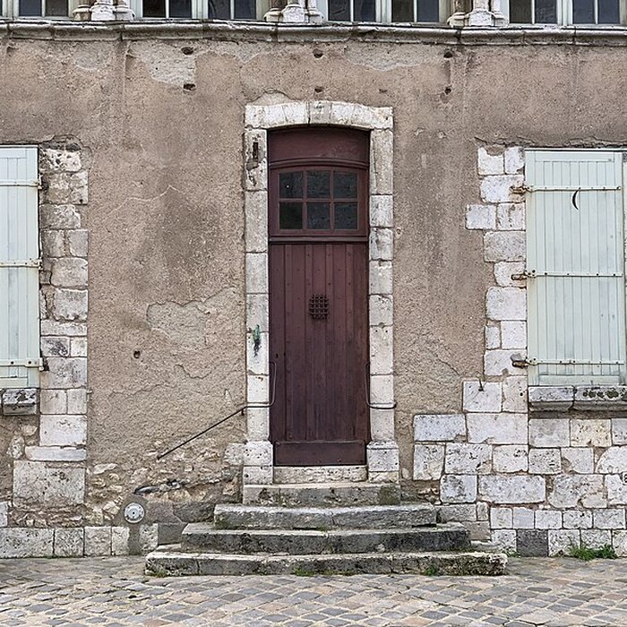 Photo de Maison, 7 Place de la Cathédrale à Chartres