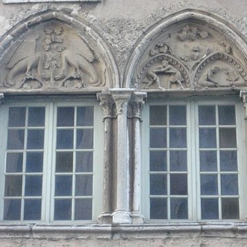 Maison, 7 Place de la Cathédrale à Chartres