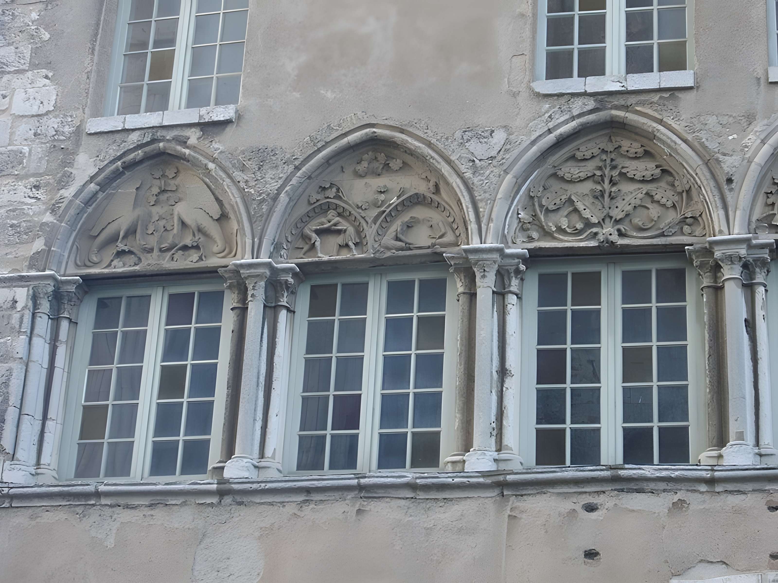 Maison, 7 Place de la Cathédrale à Chartres