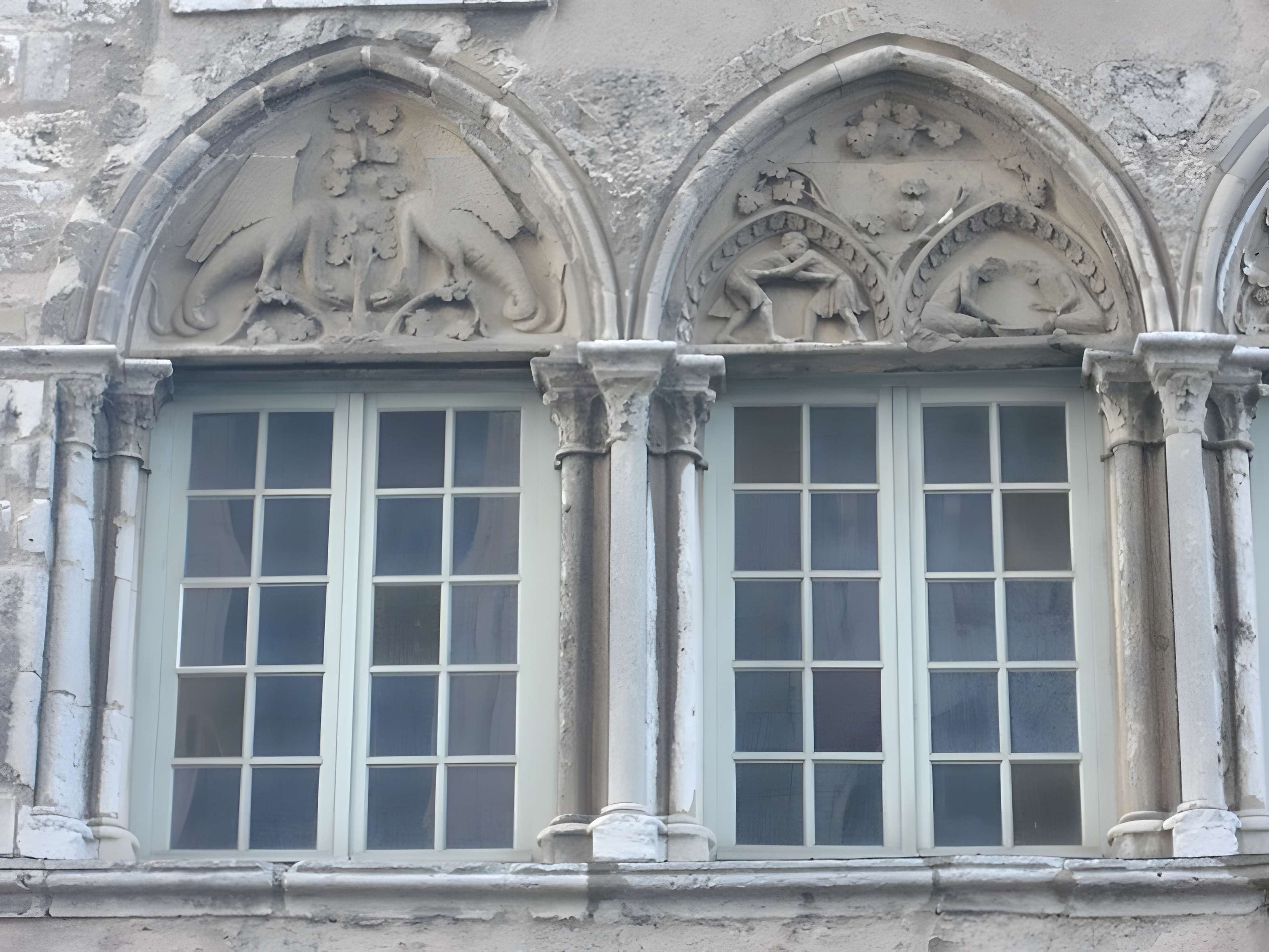 Maison, 7 Place de la Cathédrale à Chartres